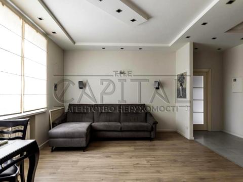 квартира по адресу Институтская ул., 18-Б