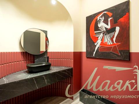 коммерческая по адресу Антоновича ул. (Горького), 9