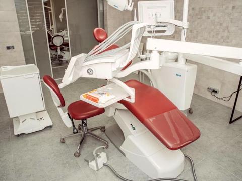 комерційна за адресою Незалежності бульв. (50 років Жовтня), 8-А