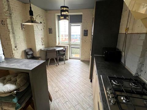 квартира за адресою Весняна вул., 8