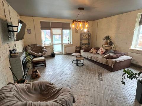 квартира за адресою Весняна вул., 8