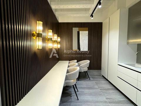 коммерческая по адресу Бульварно-Кудрявская ул. (Воровского), 17