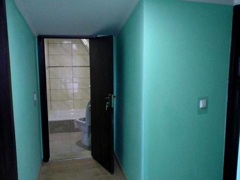 комерційна за адресою Дністровська вул., 20