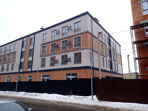 комерційна за адресою Поліська вул., 4