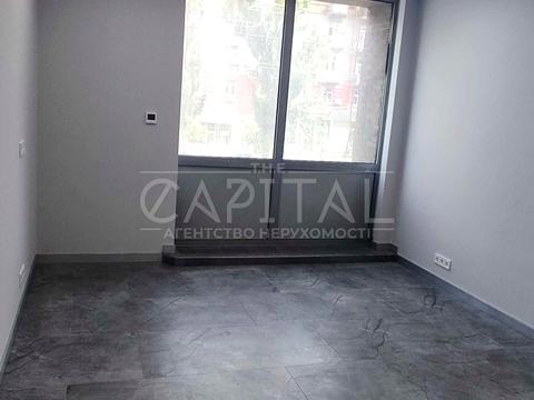 комерційна за адресою Тараса Шевченка бульв., 35