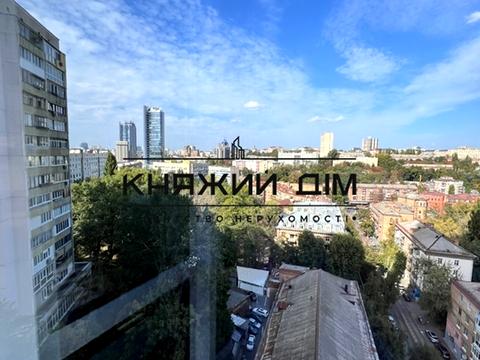 квартира за адресою Лесі Українки бульв., 7-В