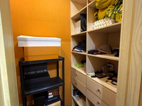 квартира за адресою Київ, Голосіївська вул., 13