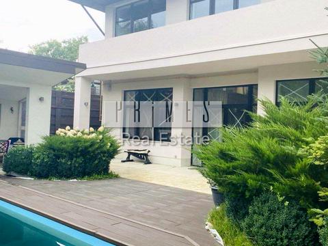 дом по адресу Садова