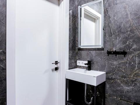 квартира за адресою Олени Теліги вул., 25