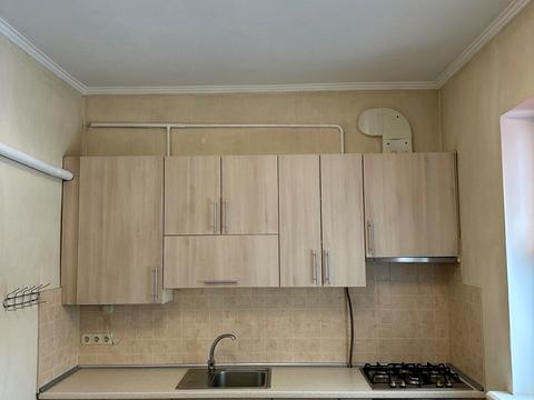 будинок за адресою Квітнева