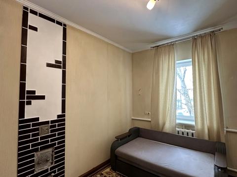 будинок за адресою Квітнева