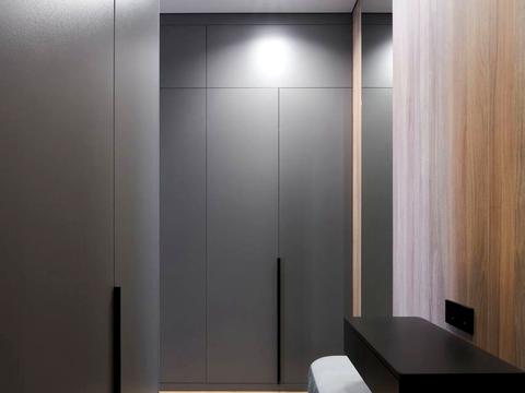 квартира за адресою Андрія Верхогляда вул. (Михайла Драгомирова), 19-А