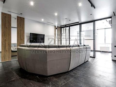 комерційна за адресою Центральна вул., 75