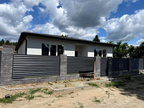 будинок за адресою Дубки