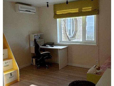 квартира за адресою Миколи Амосова вул., 2