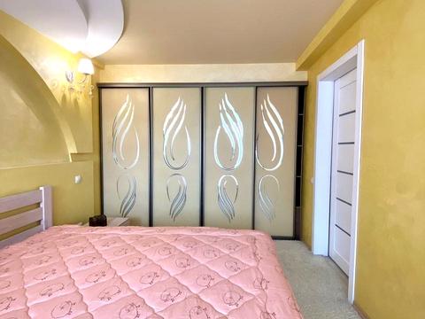 квартира за адресою Івана Мазепи вул. (Січневого Повстання), 4