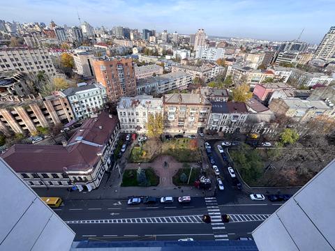 квартира за адресою Бульварно-Кудрявська вул. (Воровського), 17