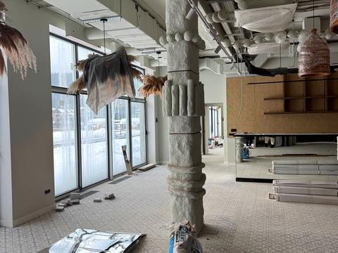 комерційна за адресою урочище Вишні вул., (Будинок)