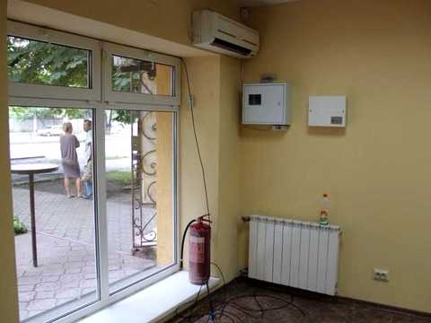 комерційна за адресою Кривий Ріг, Криворіжсталі вул. (Орджонікідзе), 13