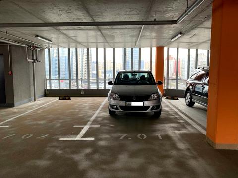 паркоместо по адресу Днепровская набережная ул., 18