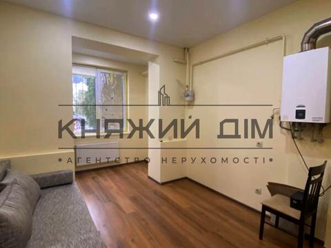 квартира за адресою Щаслива вул., 45