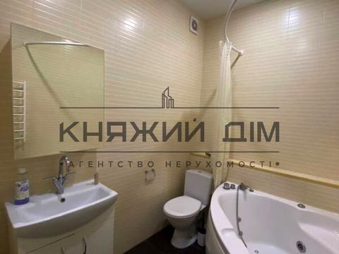 квартира за адресою Щаслива вул., 45