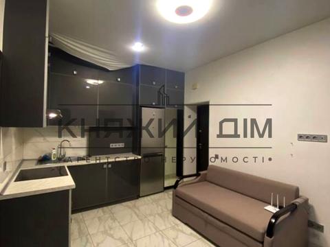 квартира за адресою Щаслива вул., 45