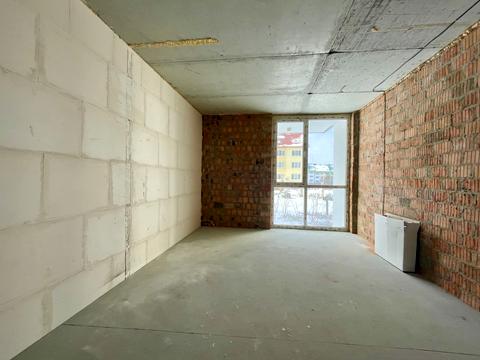 квартира за адресою Героїв Крут вул., 8