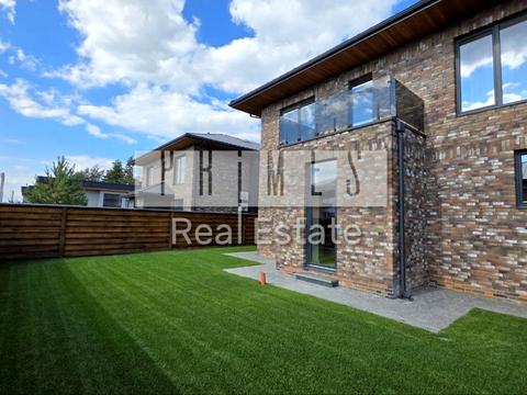 дом по адресу  ул.