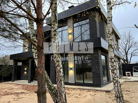 будинок за адресою Обуховская трасса