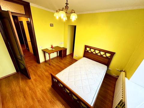 квартира за адресою Дмитра Яворницького просп. (Карла Маркса), 45