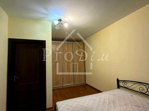 квартира по адресу Героев Небесной Сотни просп., 18/1