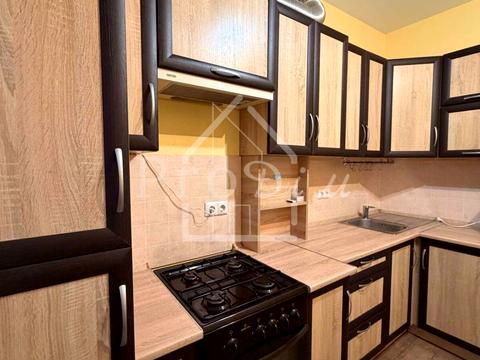 квартира по адресу Героев Небесной Сотни просп., 18/1