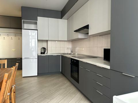 квартира за адресою Київ, Драгоманова вул., 2