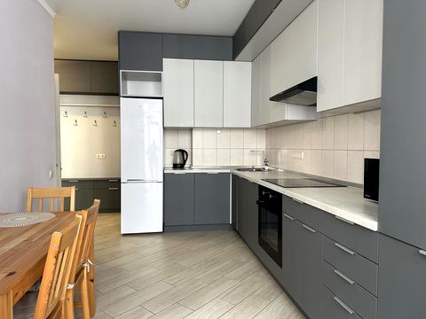 квартира за адресою Київ, Драгоманова вул., 2