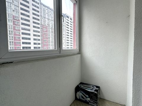 квартира за адресою Київ, Драгоманова вул., 2