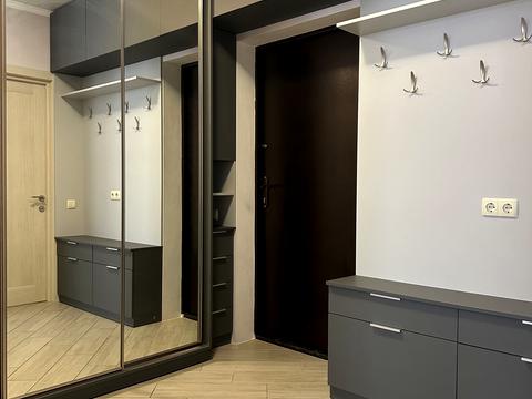 квартира за адресою Київ, Драгоманова вул., 2