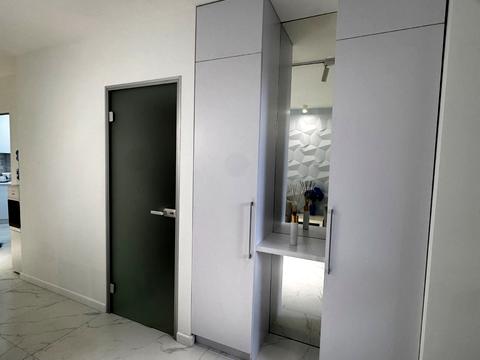 коммерческая по адресу Амосова ул., 60