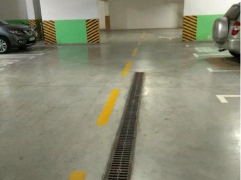 паркоместо по адресу Французский бульв., 60б