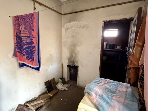 будинок за адресою Тіниста