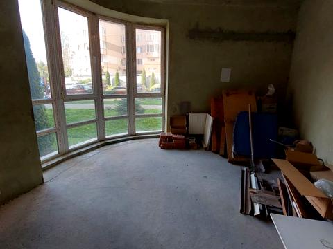 комерційна за адресою В'ячеслава Чорновола просп. (), 67в