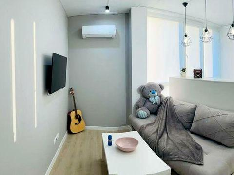 квартира за адресою Салютна вул., 2к16