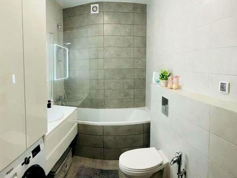 квартира за адресою Салютна вул., 2к16