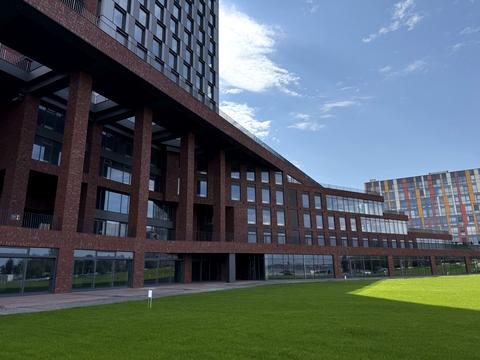 паркоместо по адресу Сечеславская Набережная ул., (Будинок)