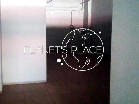 комерційна за адресою Костянтинівська вул., 71