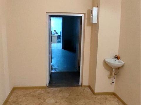 комерційна за адресою Гвардійців-Широнінців вул., 44