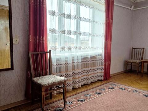 квартира за адресою Олександра Олеся вул., 4