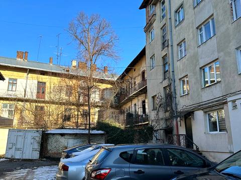 квартира за адресою Академіка Олександра Богомольця вул., 9а