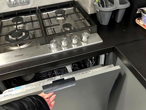 квартира за адресою Академіка Олександра Богомольця вул., 9а