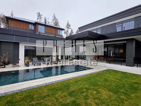 будинок за адресою Молодіжна